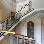 Budapest Central Apartman 3 Bdr, 2 Bath+3A/C+Free Parking+Quite